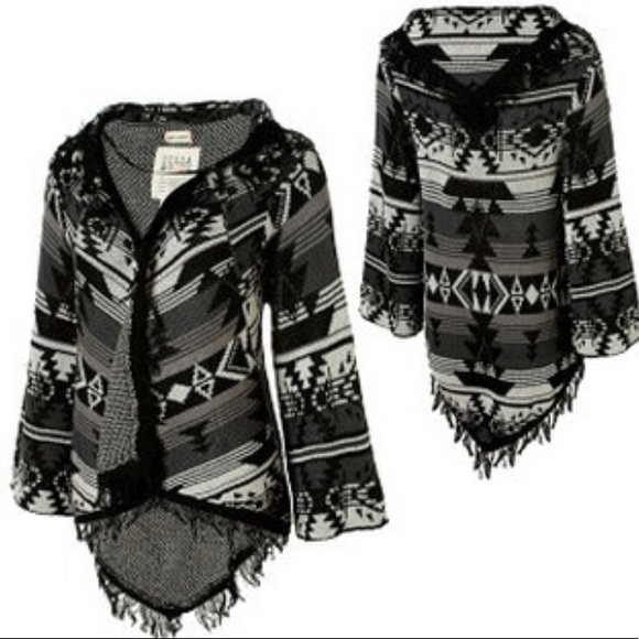 ๐ Billabong Aztec Love Letter Cardigan - Picture 9 of 9